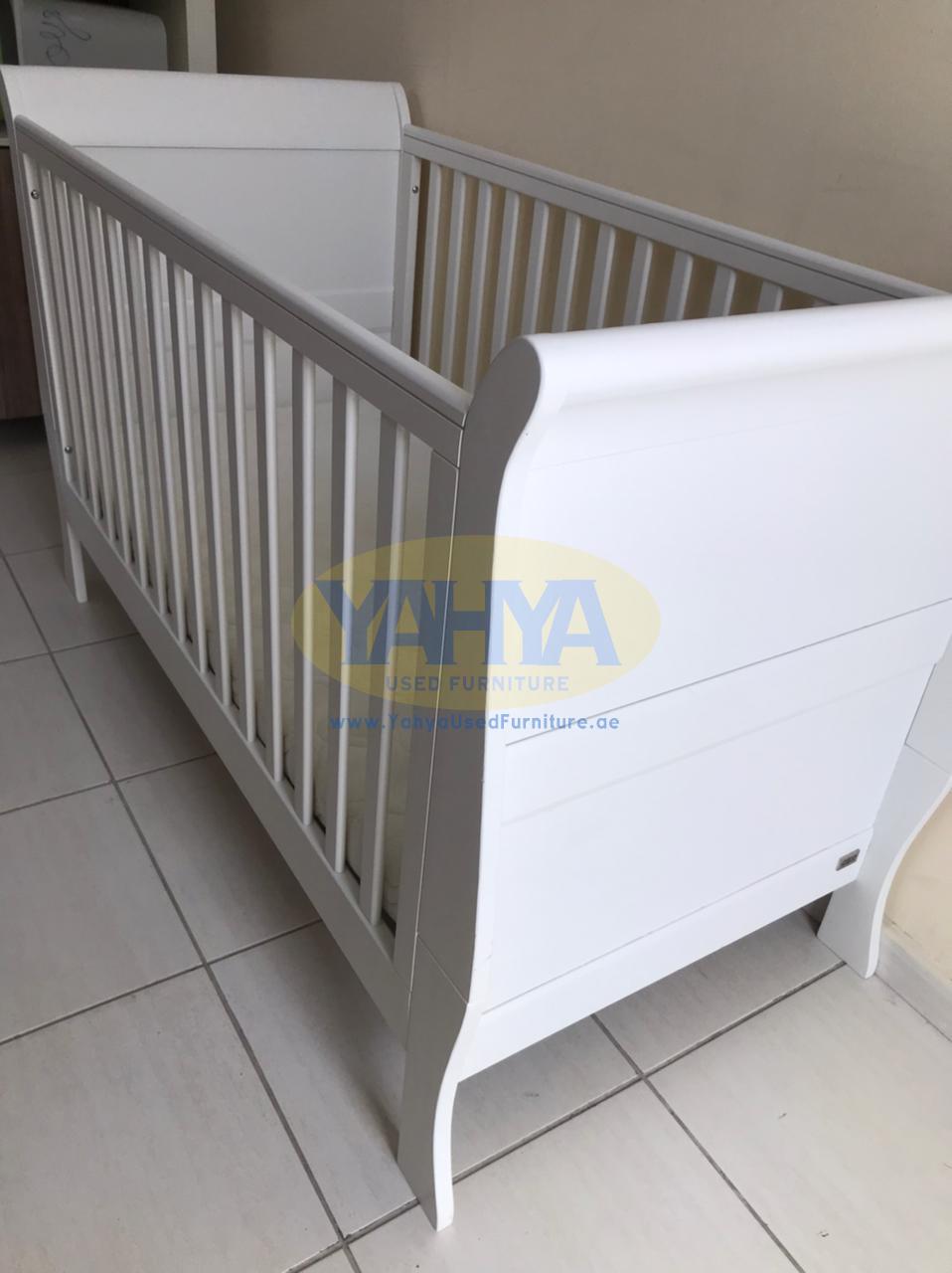 White sleigh outlet cot package