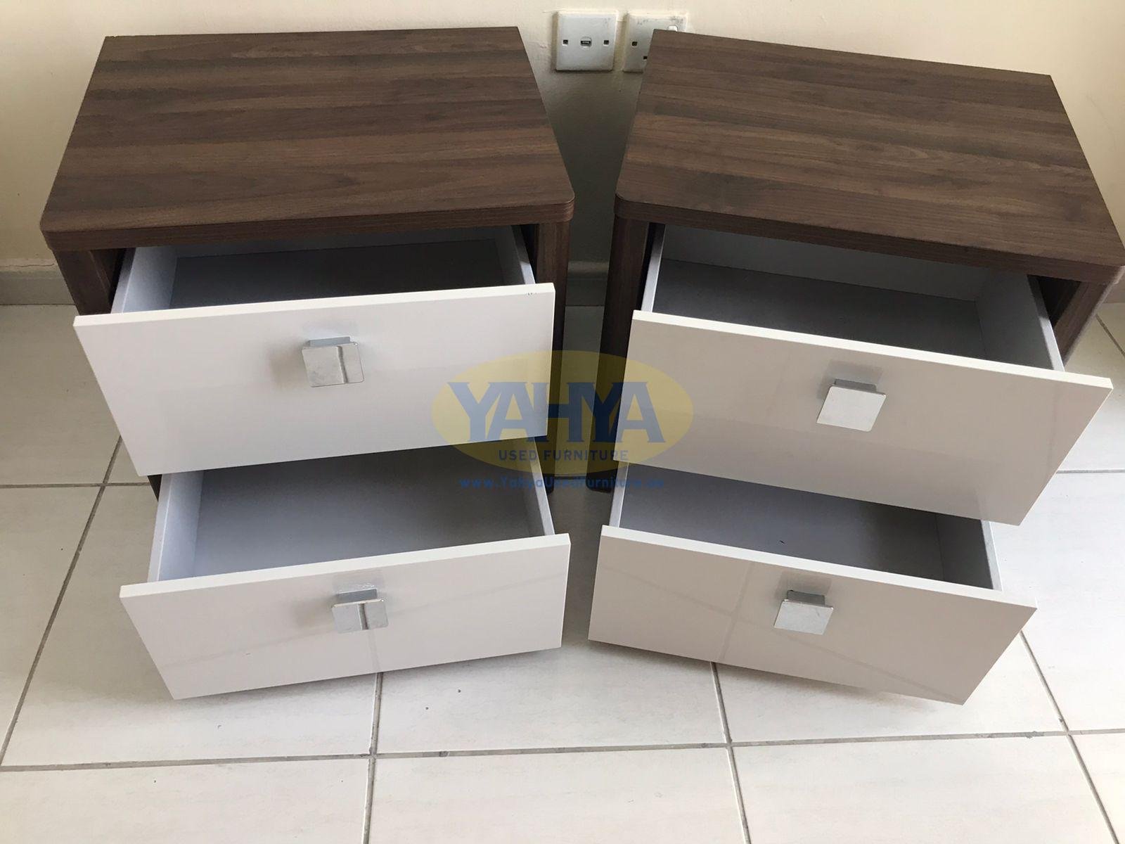 Bedside tables, brown and white from Home Centre - Image 9