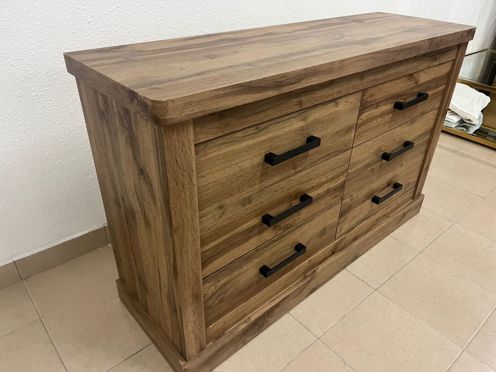 WhatsApp Image 2025-11-18 at 4.37.28 PM