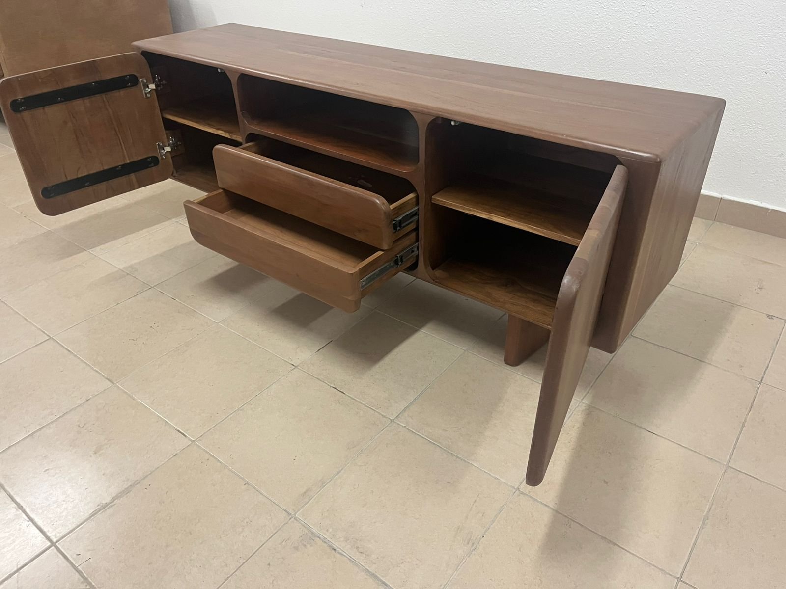 WhatsApp Image 2025-11-19 at 6.45.22 PM