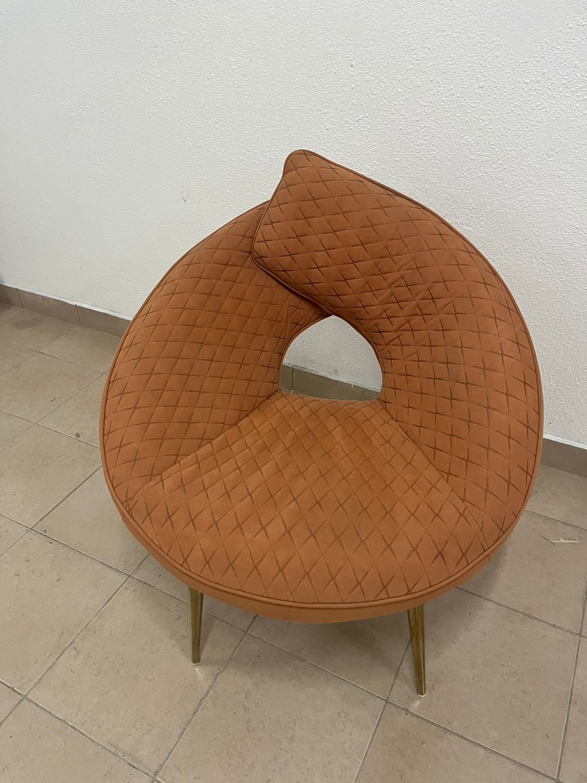 Round chair from Home Centre - Image 10