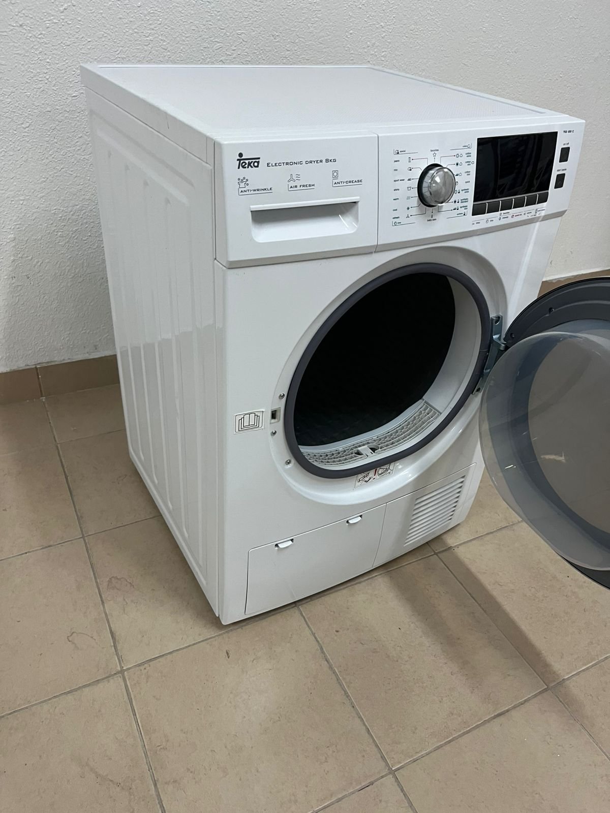 WhatsApp Image 2025-11-26 at 7.00.50 PM (1)