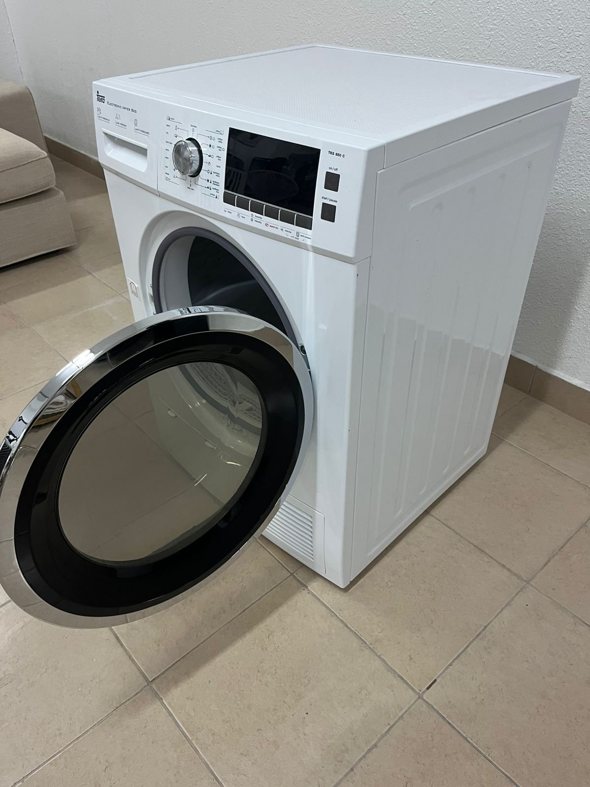 WhatsApp Image 2025-11-26 at 7.00.50 PM