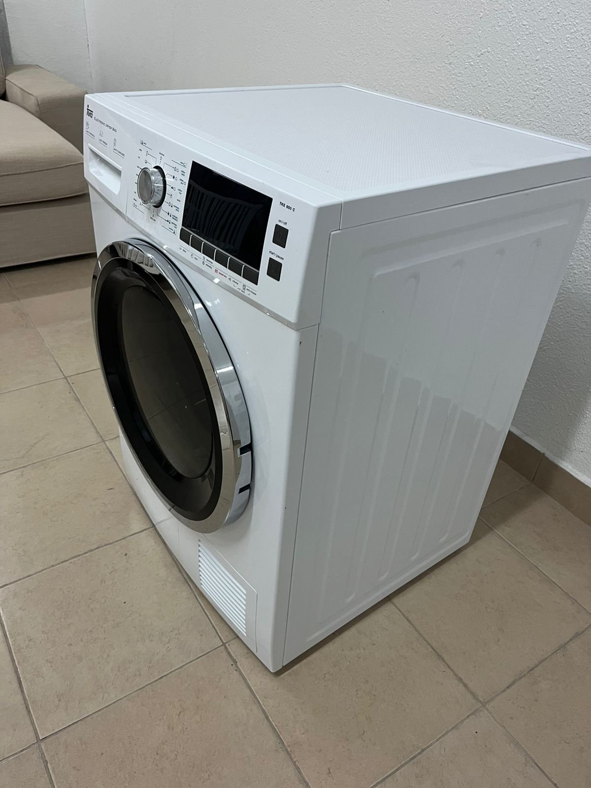 WhatsApp Image 2025-11-26 at 7.00.53 PM