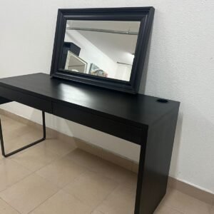 Table with a mirror