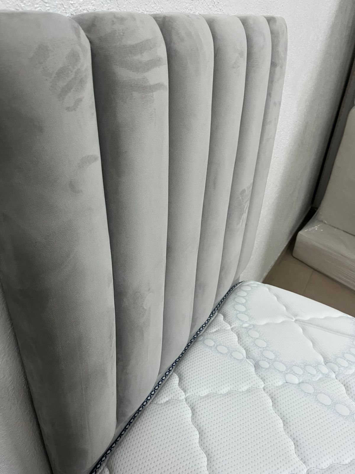 Single bed with mattress - Image 12