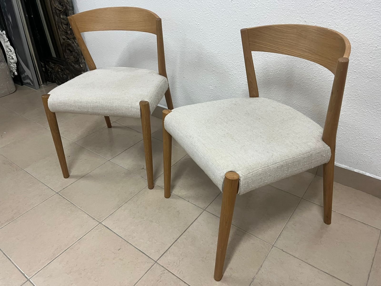Two wooden chairs - Image 6