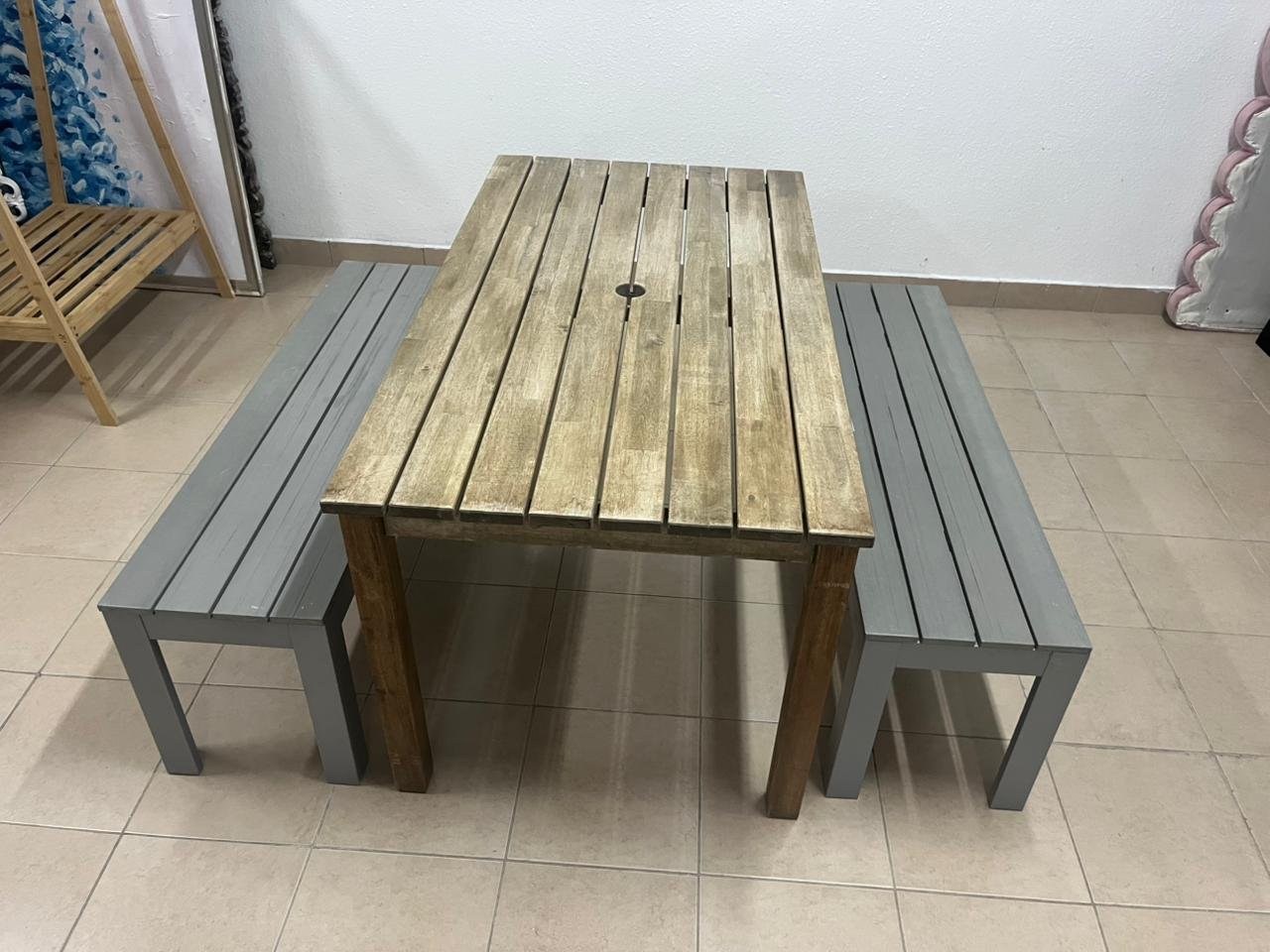garden table and chairs - Image 5