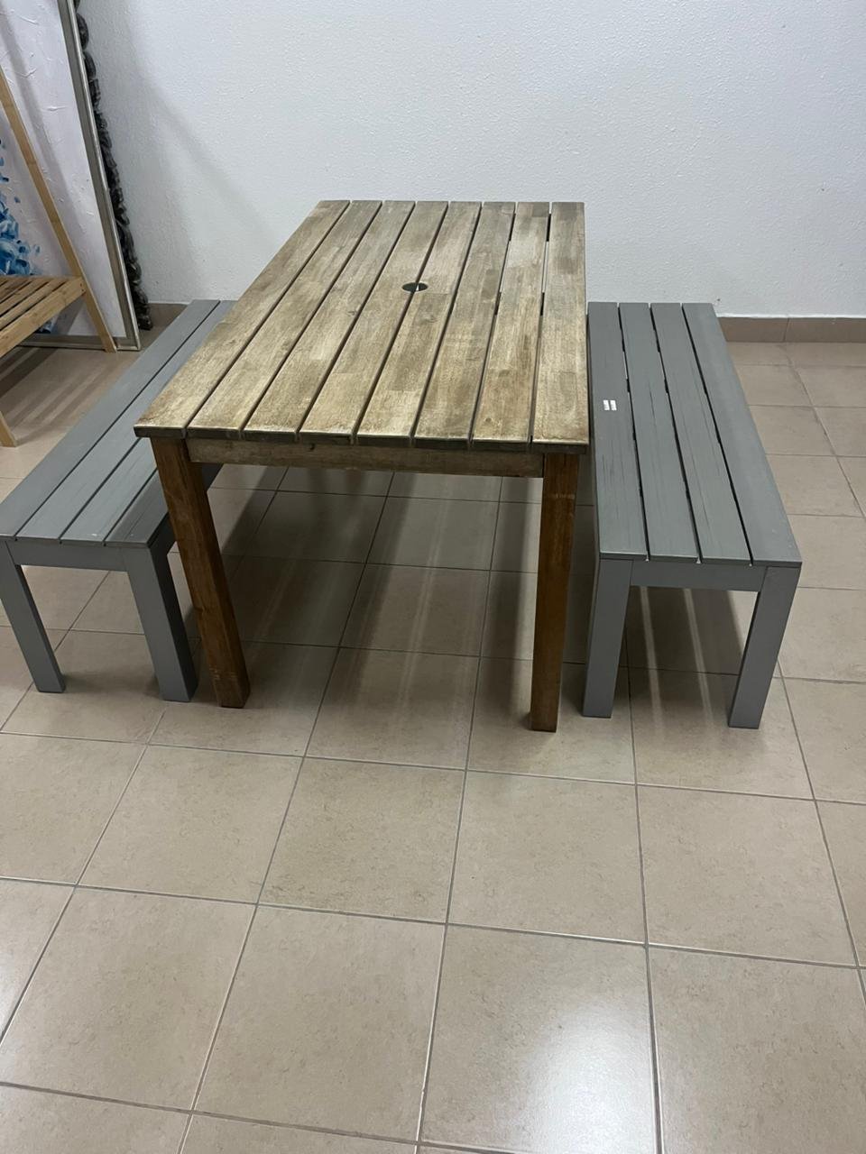 garden table and chairs - Image 7