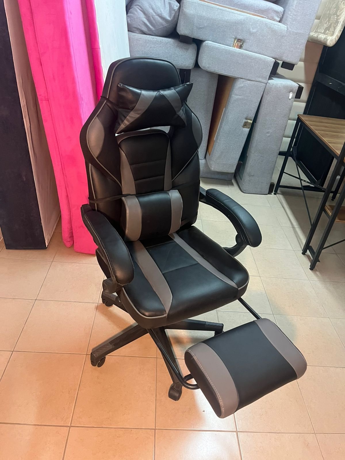 Gaming chair