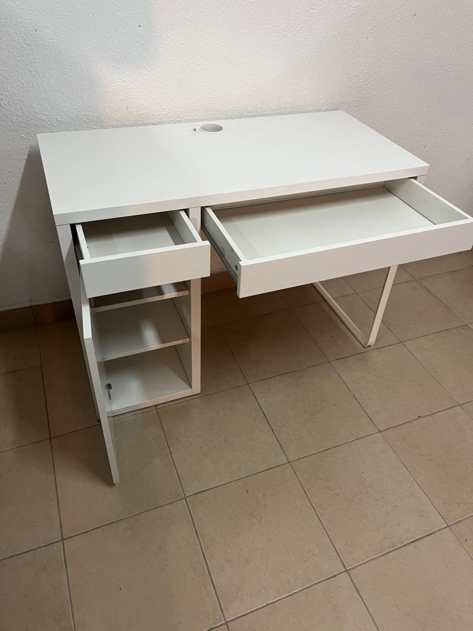 White desk from IKEA - Image 6