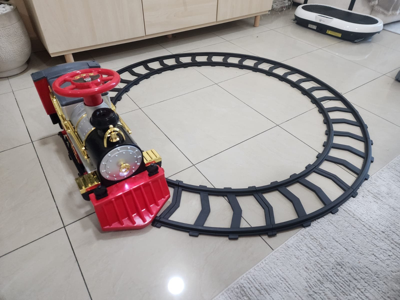 Train toy for kids - Image 5