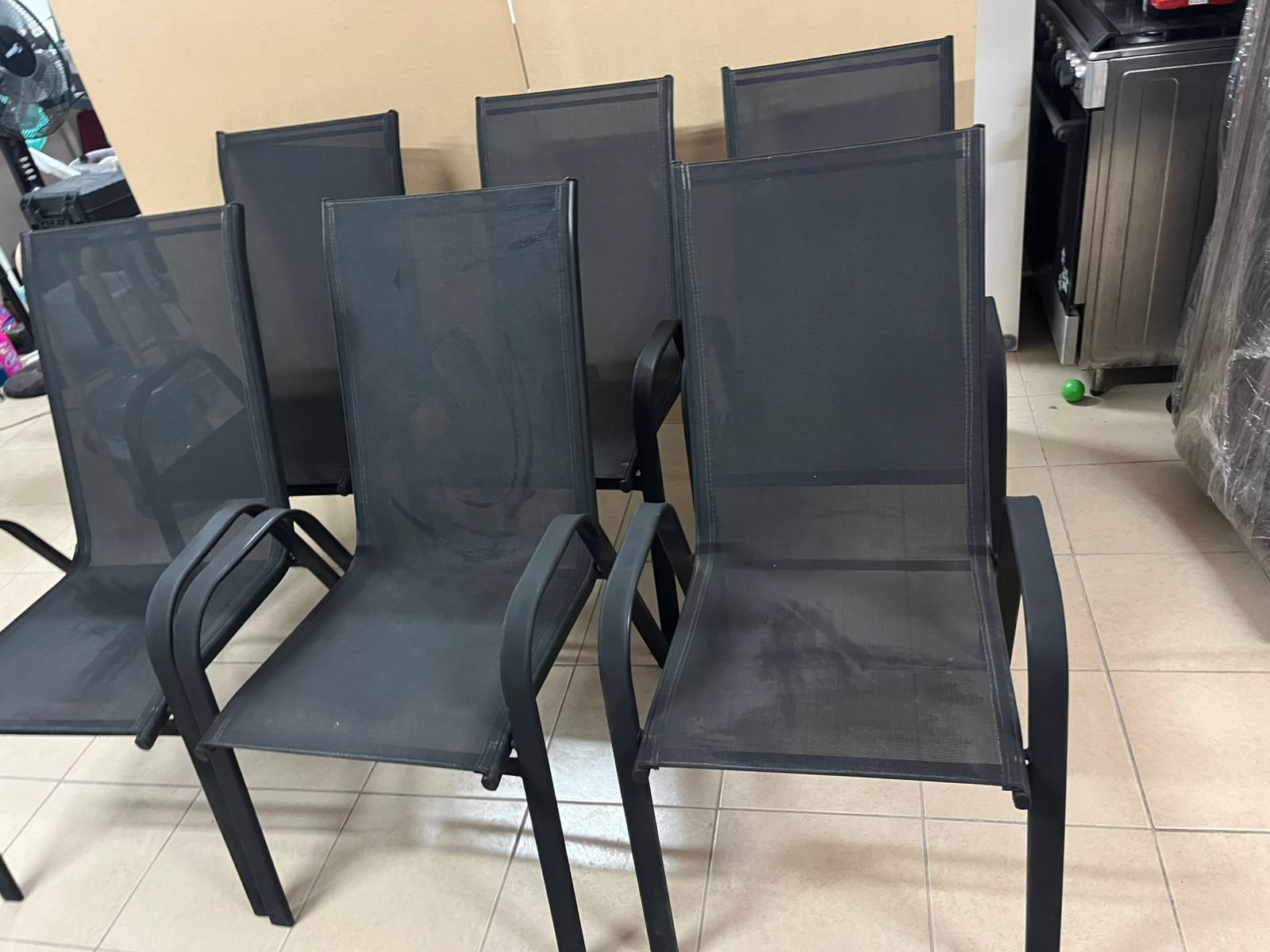 6 garden chairs from Home Centre - Image 3