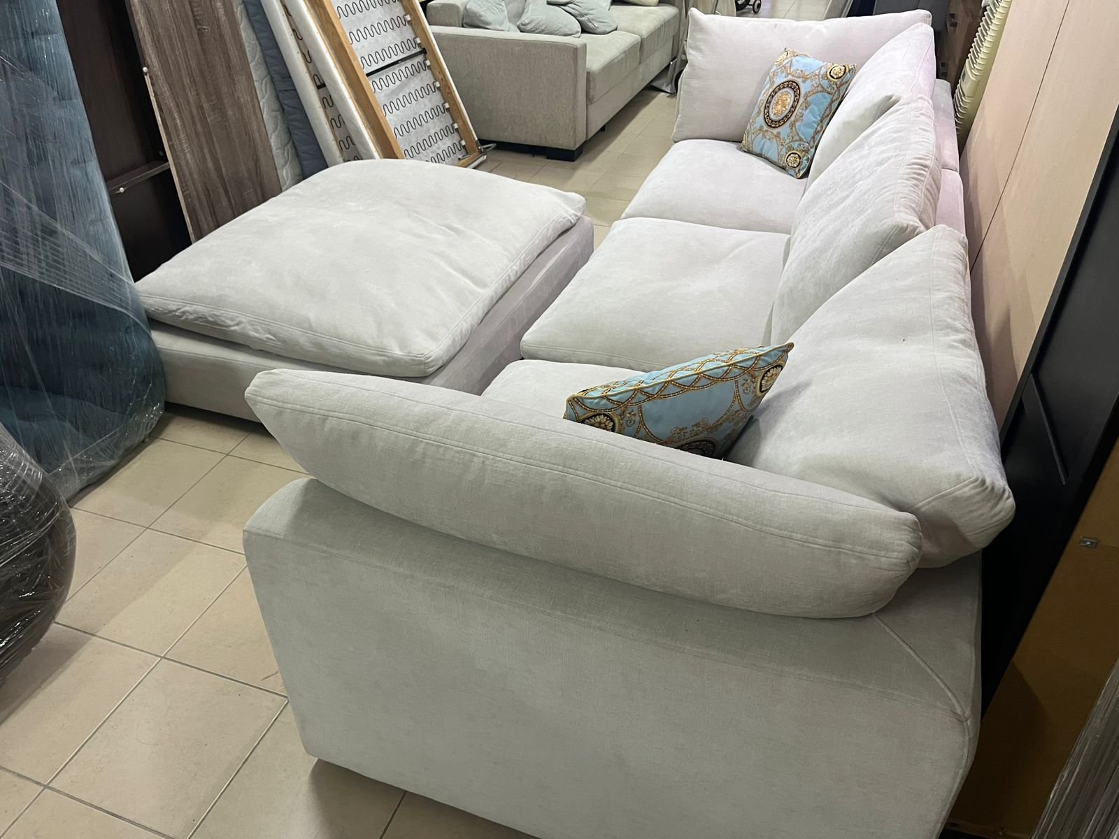 A sofa made of ostrich feathers, perfect for relaxing. - Image 13