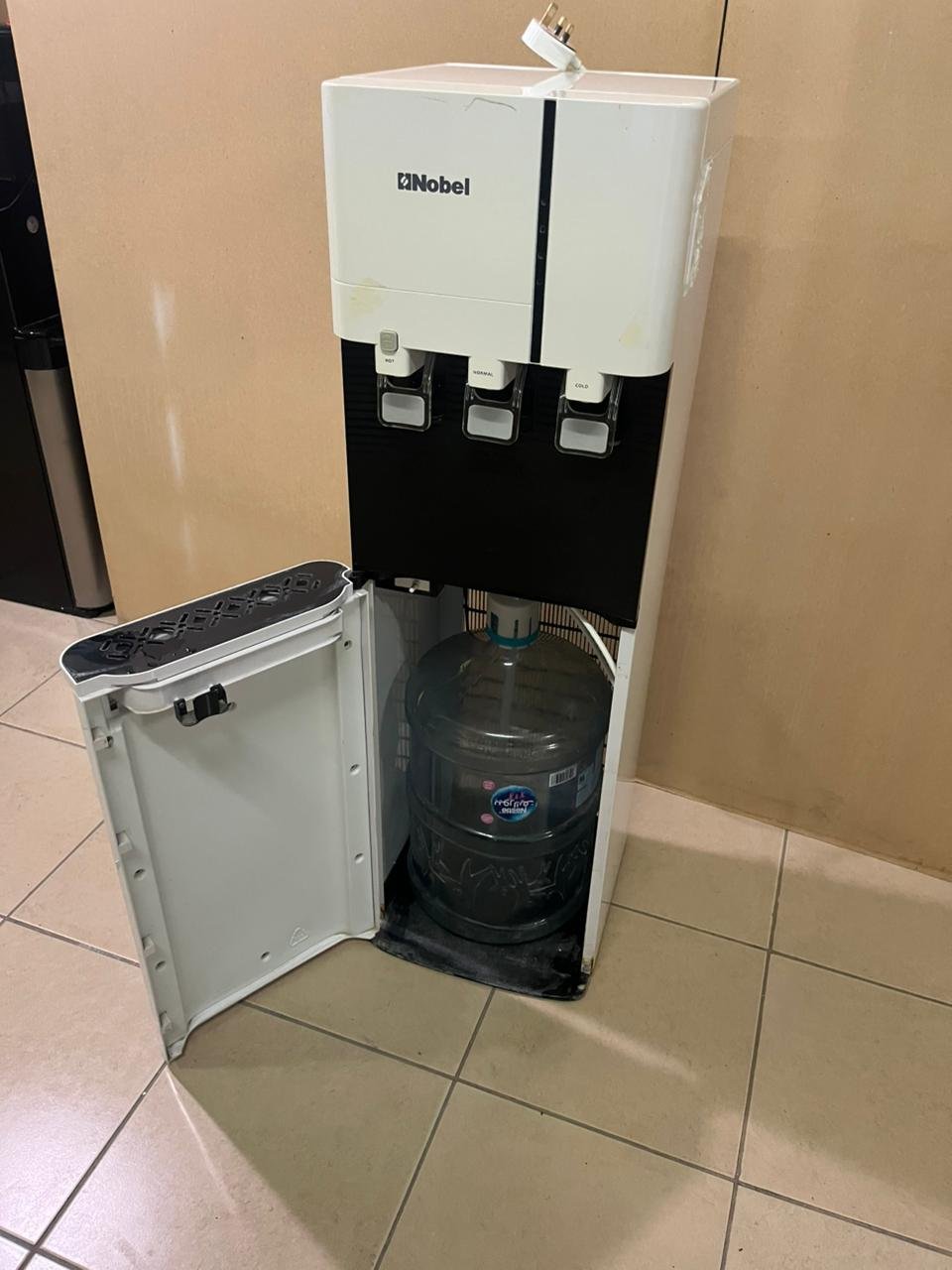 White water dispenser - Image 7