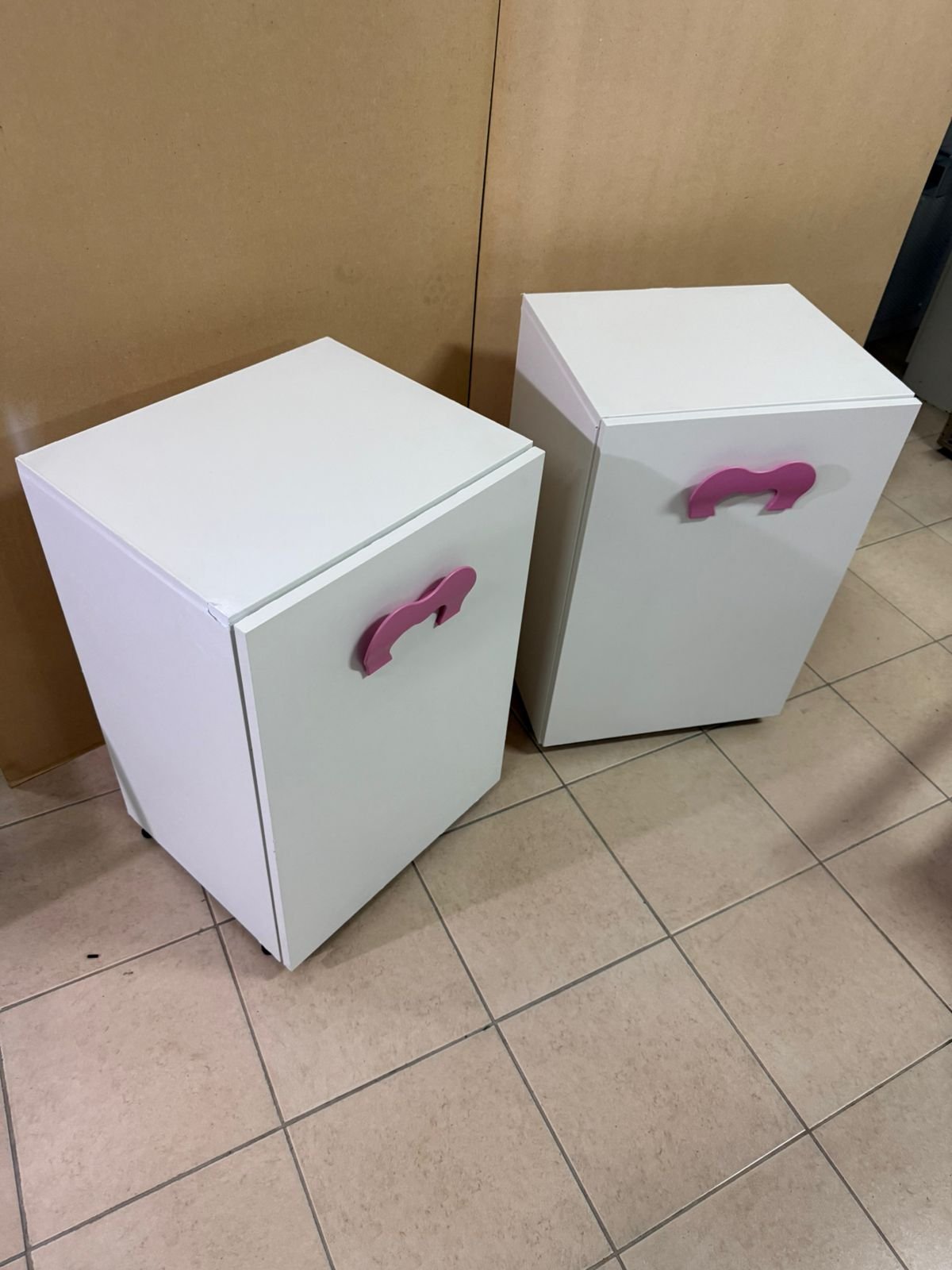 A white children's study desk with pink handles, featuring a foldable - Image 9