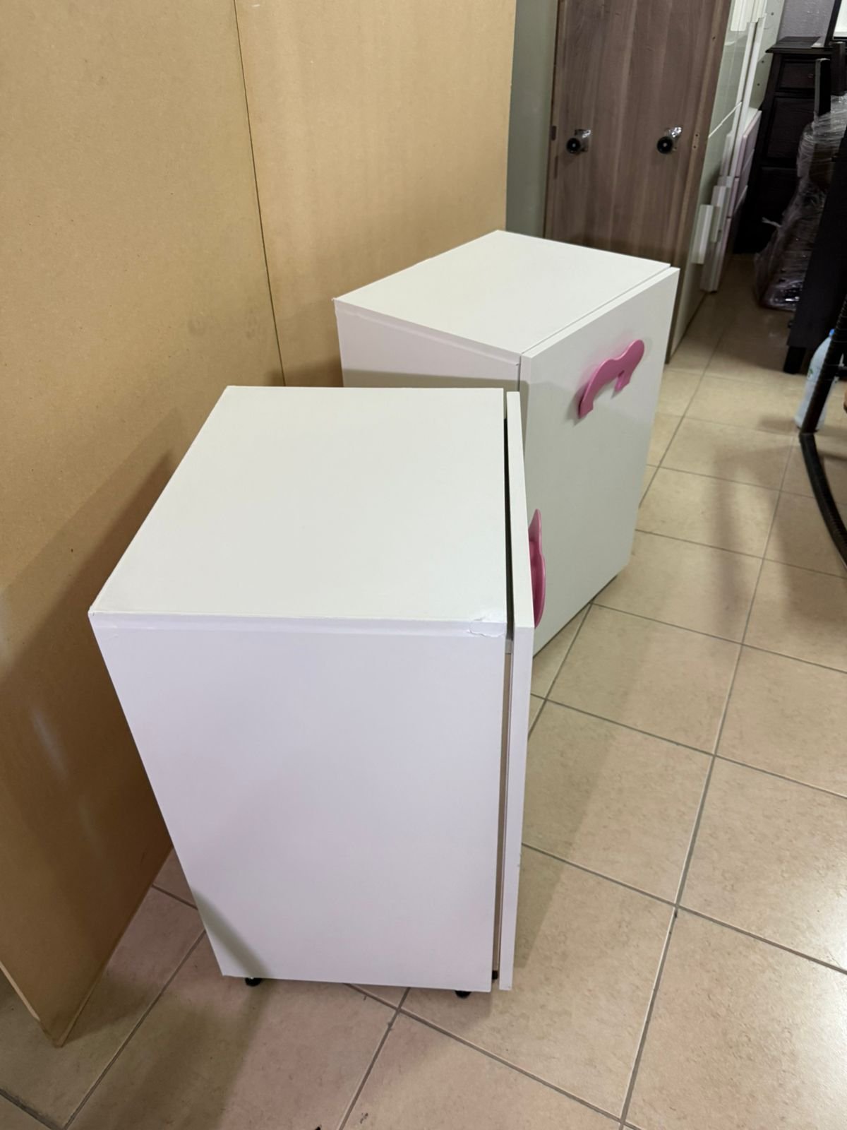 A white children's study desk with pink handles, featuring a foldable - Image 12