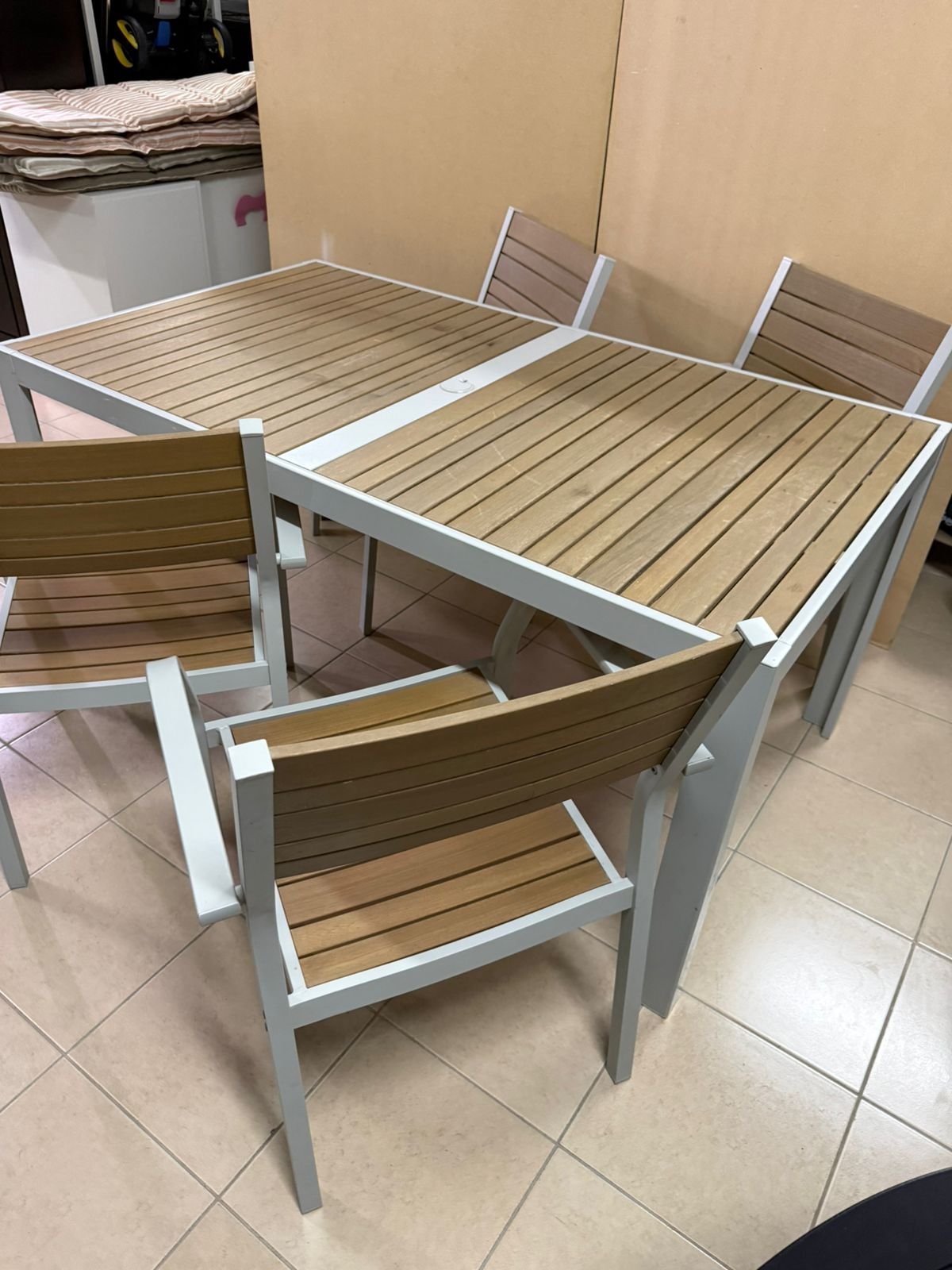 Garden chairs and tables - Image 3