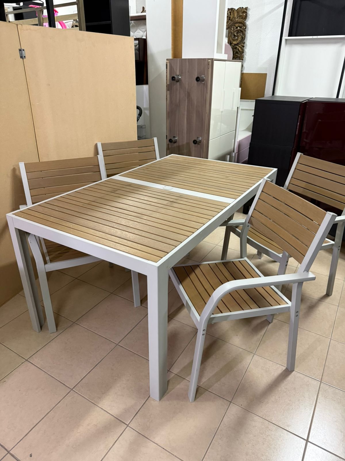 Garden chairs and tables - Image 7