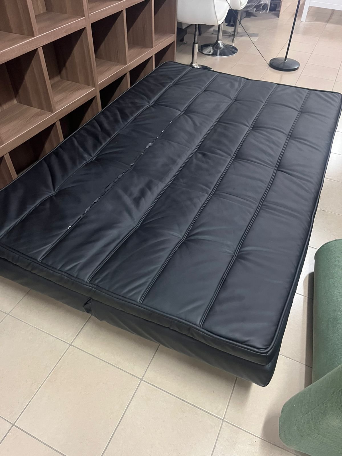 Leather sofa bed - Image 4