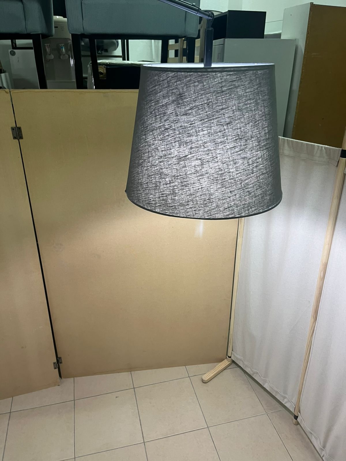 Floor lamp base, arched, black - Image 3