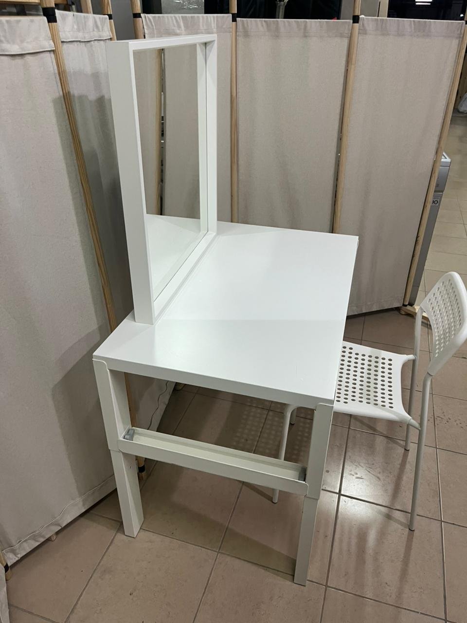 IKEA dressing table - Image 6