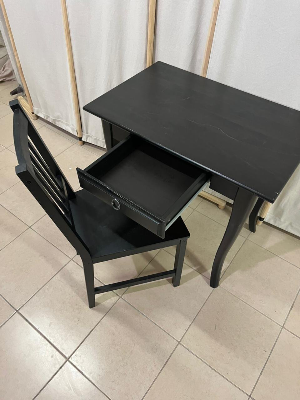 Dressing table with chair - Image 6