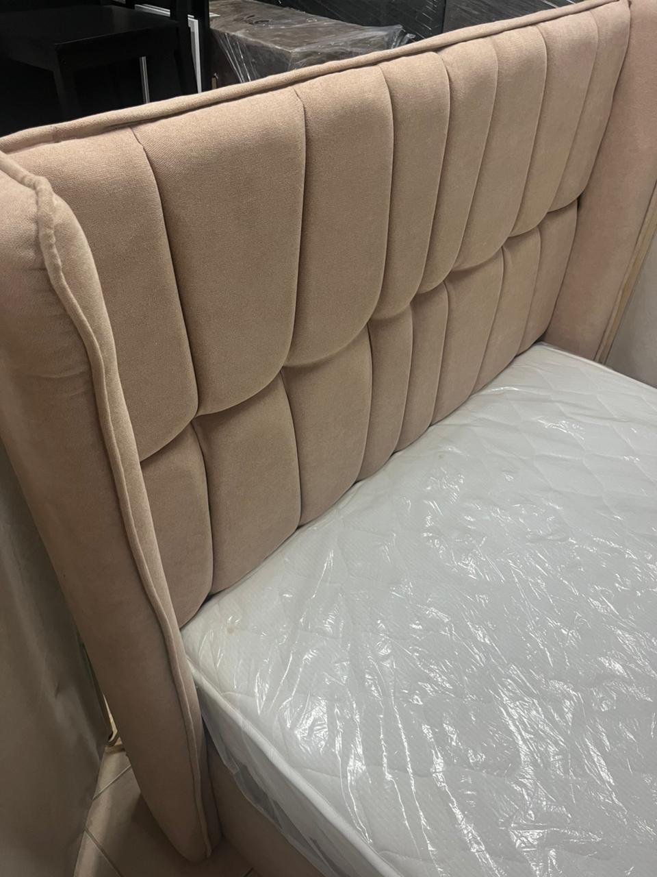 New bed with mattress. Hydraulic storage. - Image 12