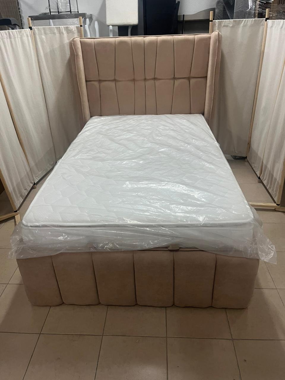 New bed with mattress. Hydraulic storage. - Image 14
