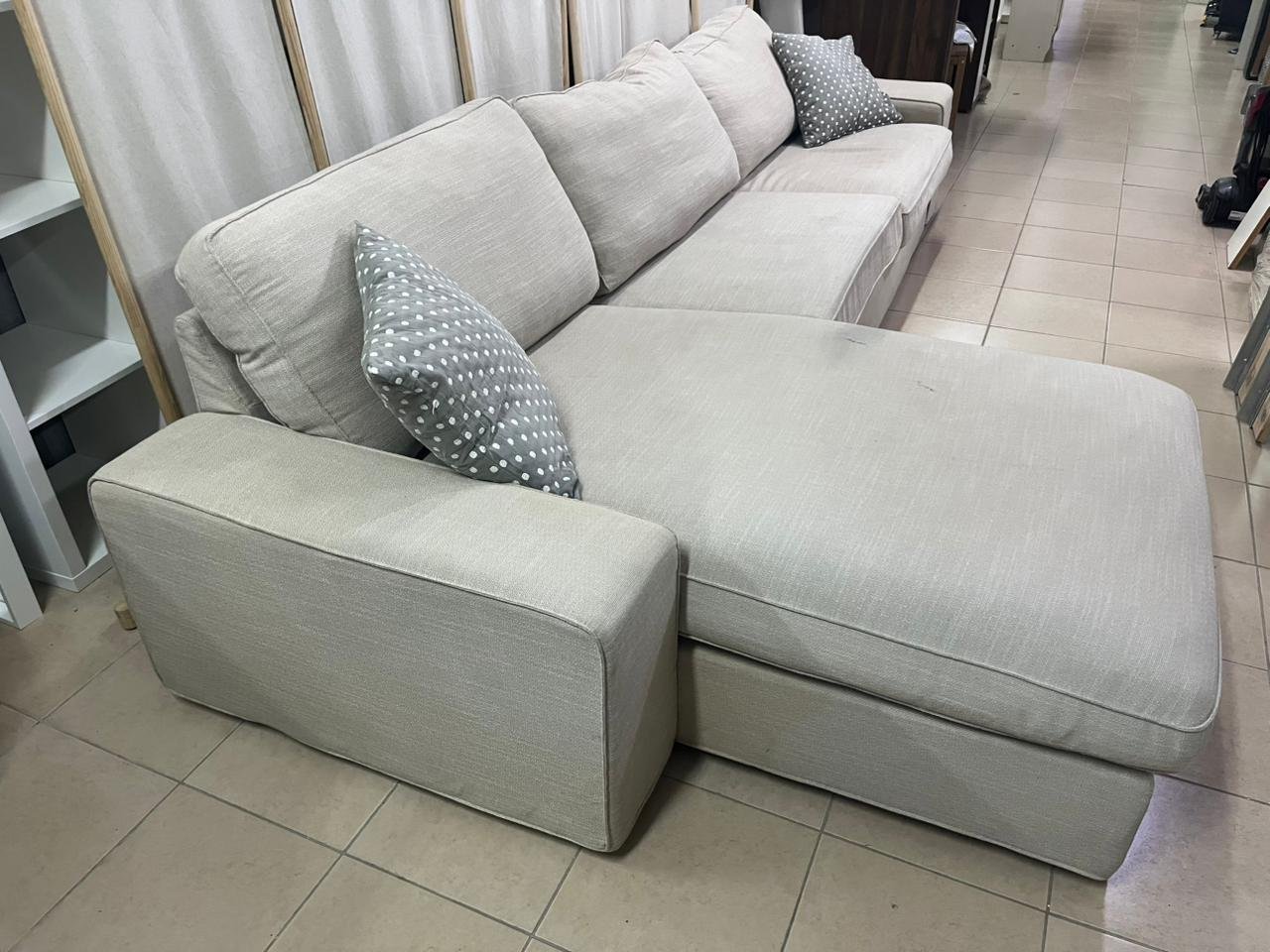 KIVIK 4-seater sofa with chaise lounge, Tresund light beige - Image 6