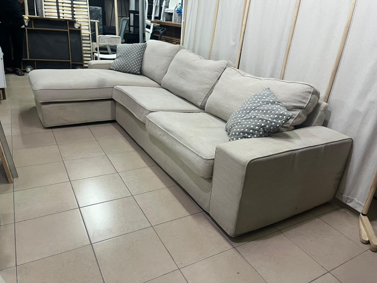 KIVIK 4-seater sofa with chaise lounge, Tresund light beige - Image 9