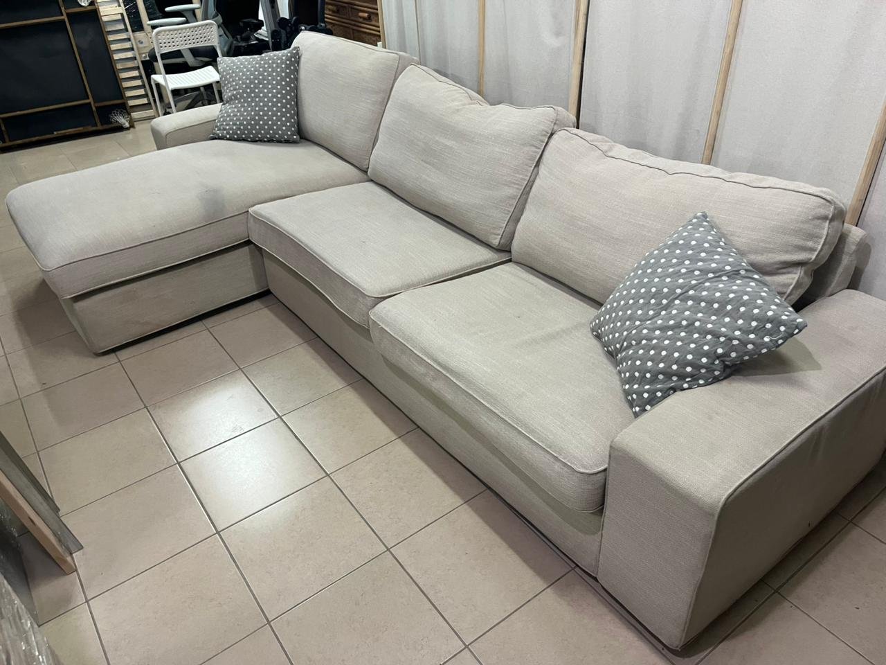 KIVIK 4-seater sofa with chaise lounge, Tresund light beige - Image 11