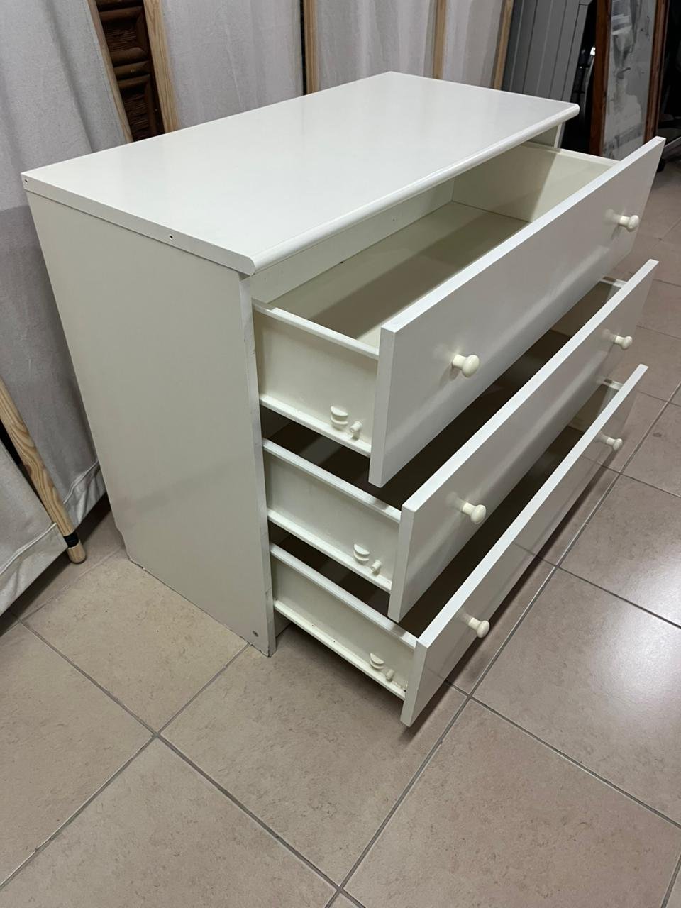 chest of drawers - Image 7