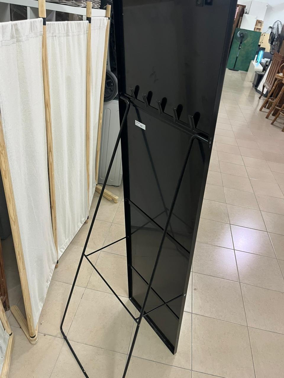 Mirror with stand, black, 40x167 cm - Image 9