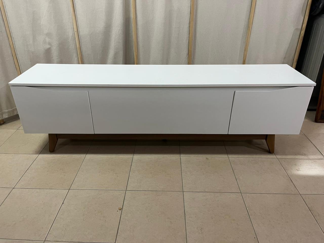 Home Centre TV stand