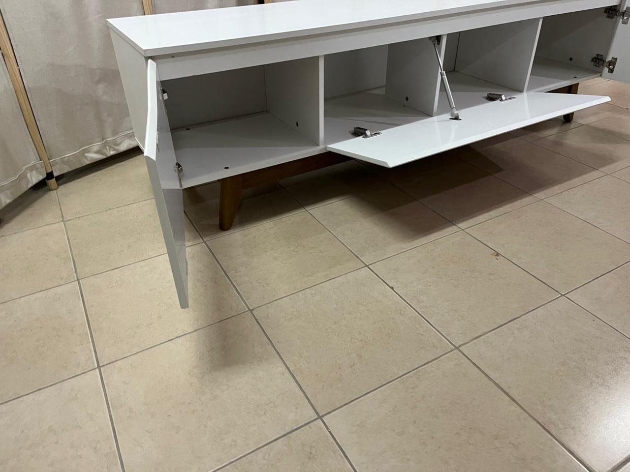 Home Centre TV stand - Image 17
