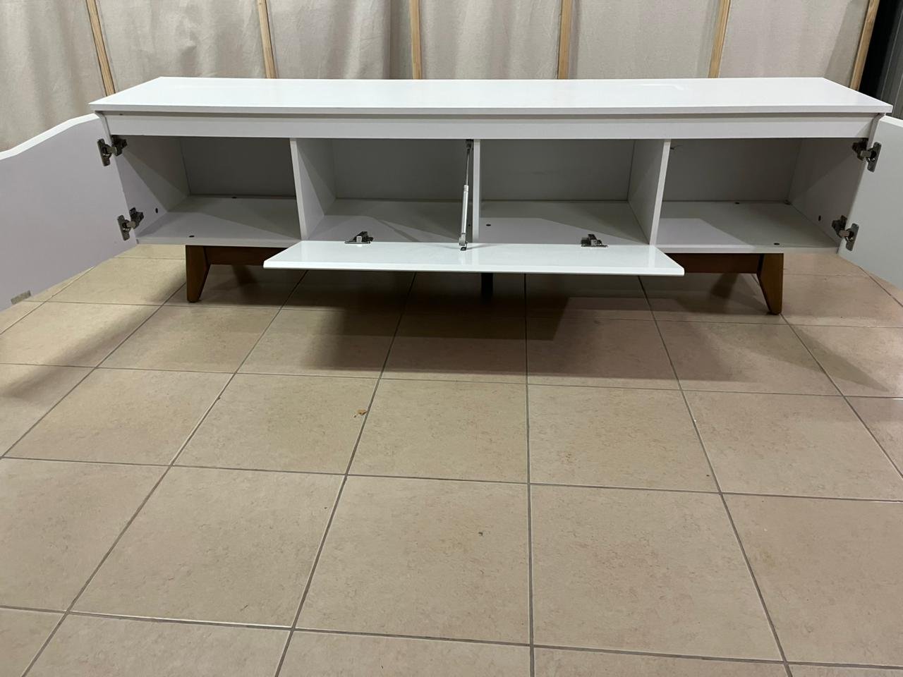 Home Centre TV stand - Image 19