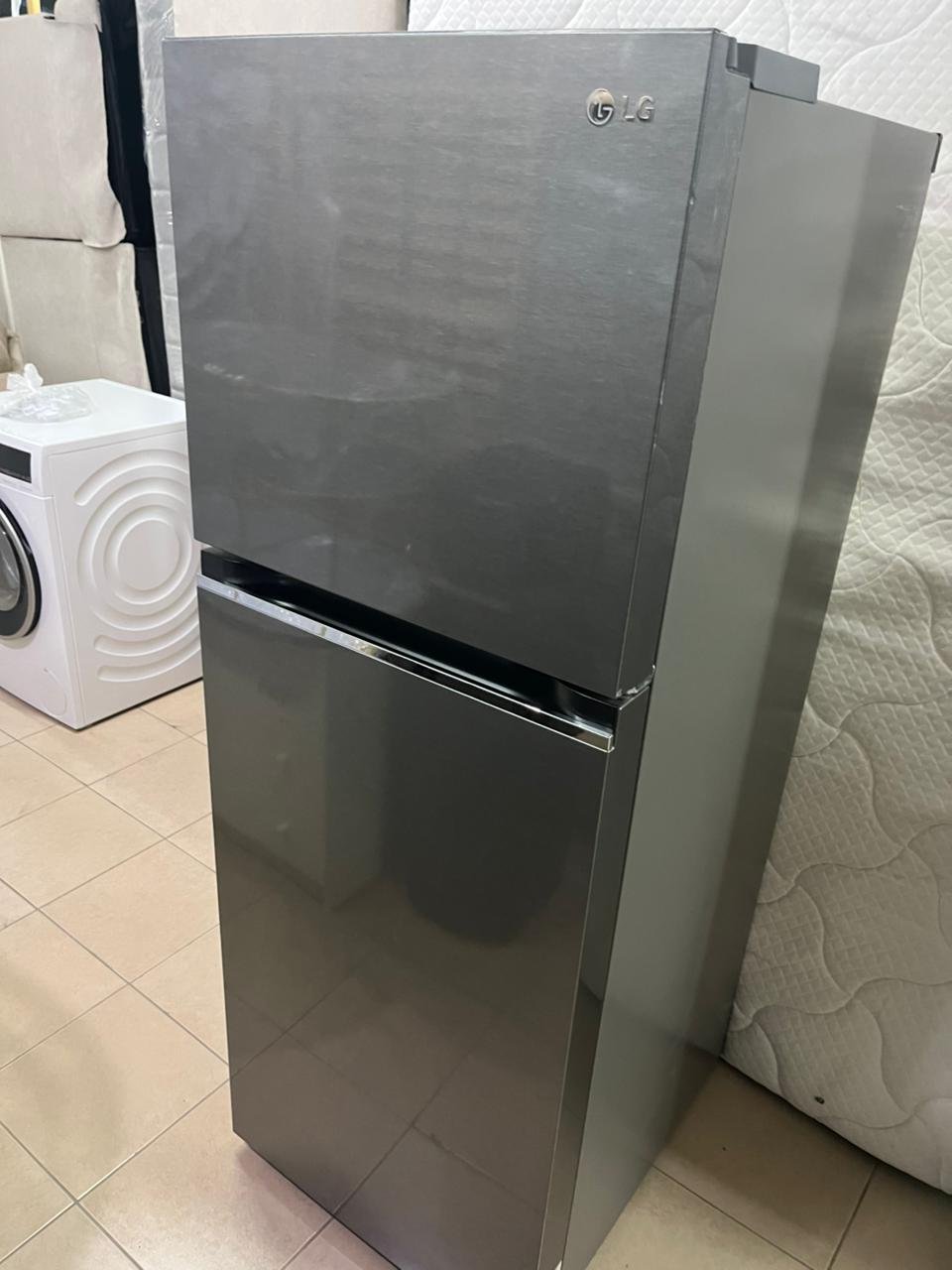 LG Top Freezer Refrigerator