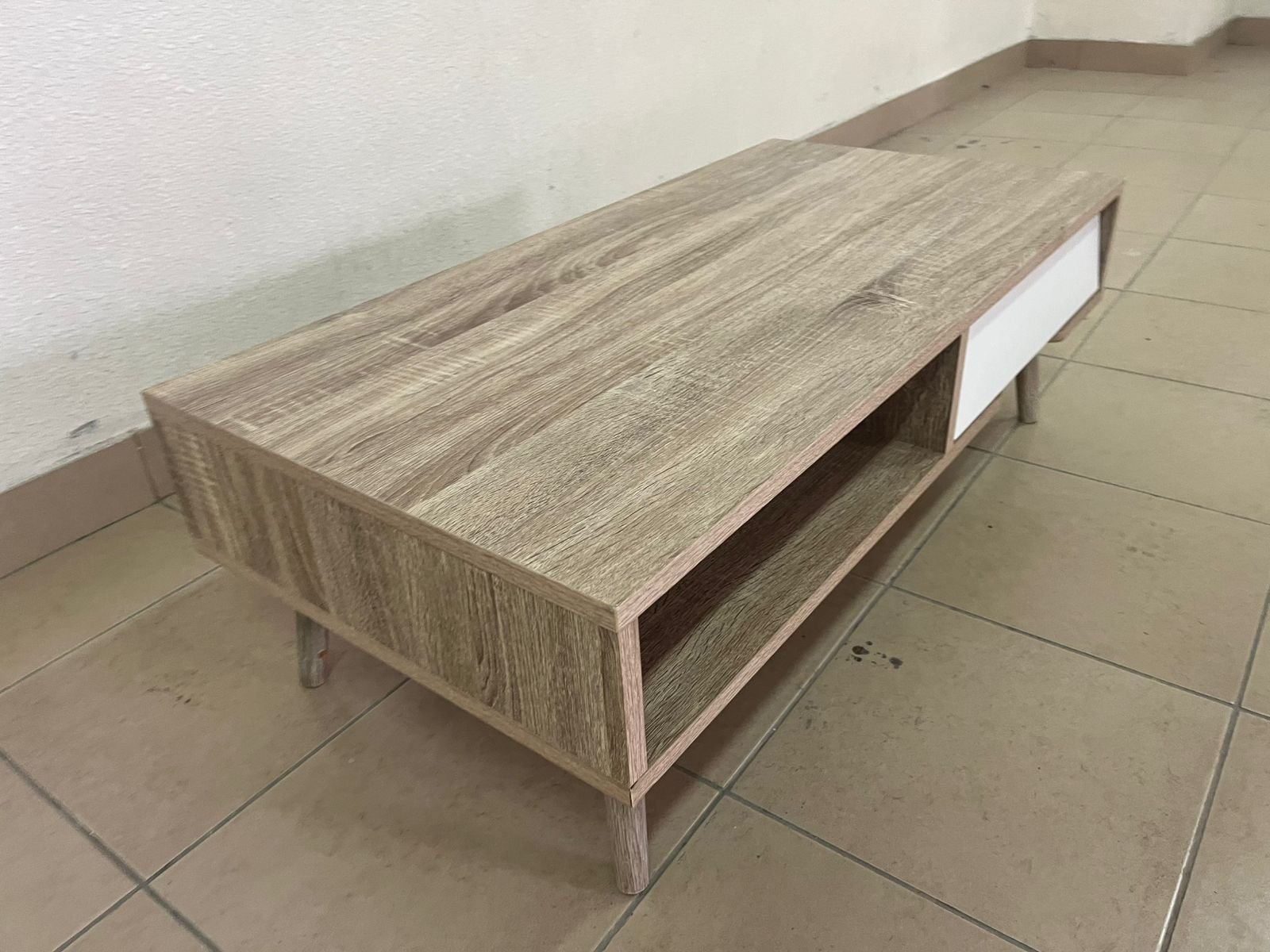 Modern design coffee table in light wood with a white drawer - Image 5