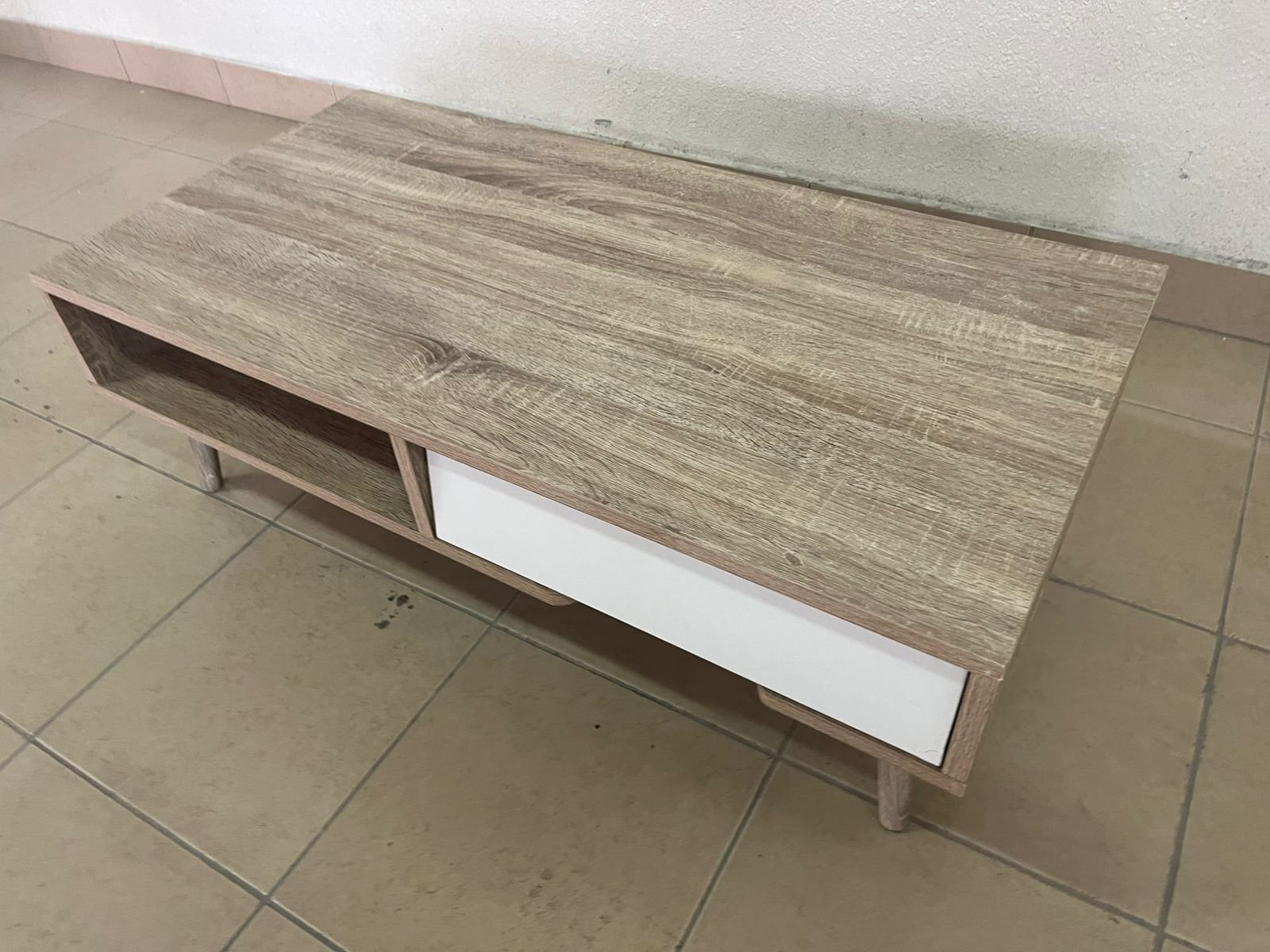 Modern design coffee table in light wood with a white drawer - Image 8