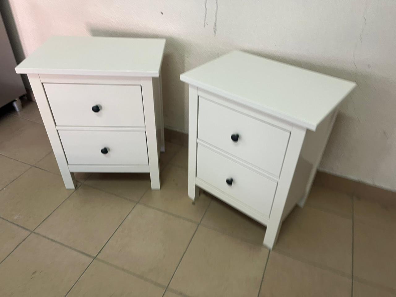 Hemens Two bedside tables, two-drawer chest, white painted, 54 x 66 cm - Image 6