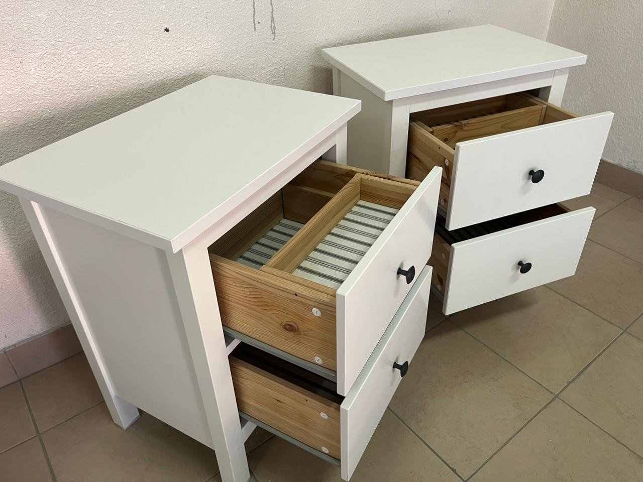 Hemens Two bedside tables, two-drawer chest, white painted, 54 x 66 cm - Image 13