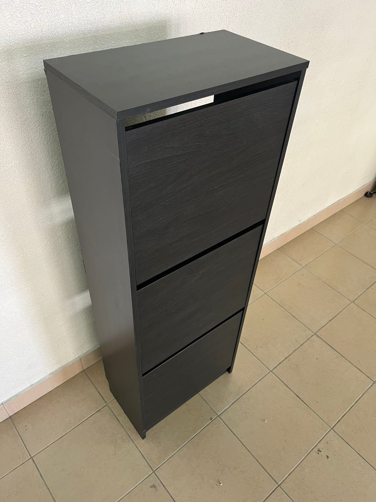 IKEA BISSA shoe cabinet with 3 compartments in black and brown. - Image 18