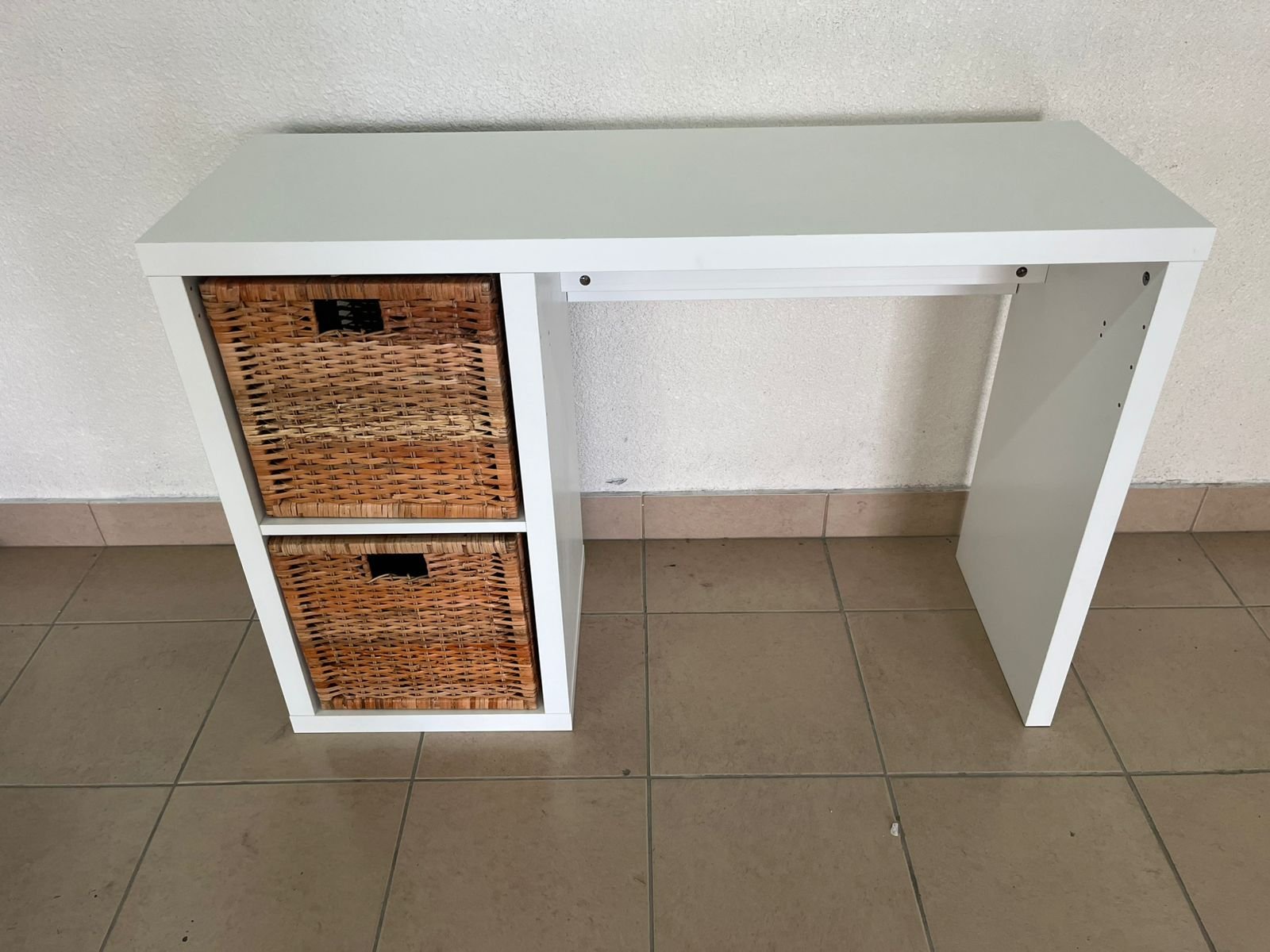 Desk with shelving unit from IKEA's KALLAX series - Image 2