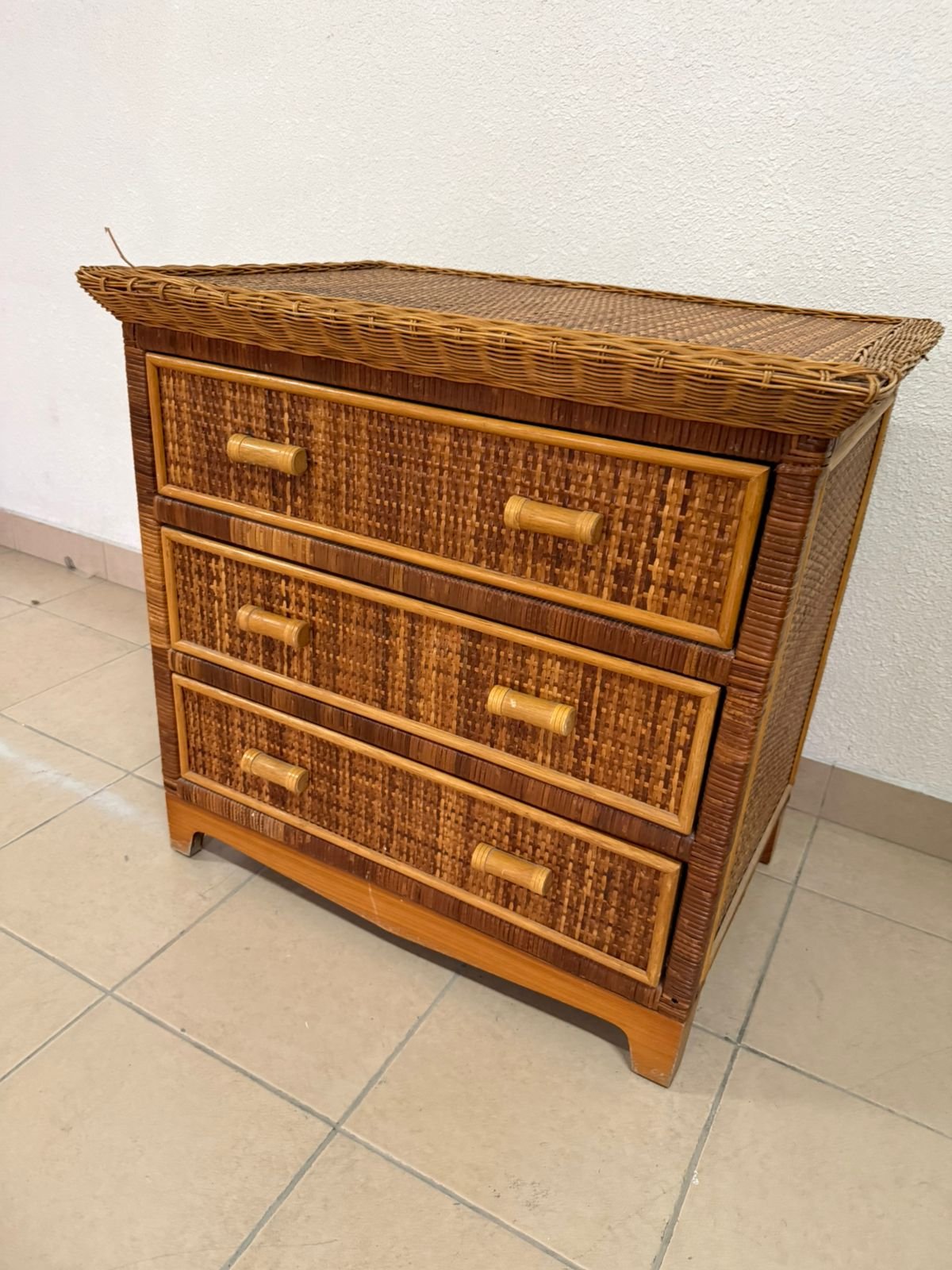 Rattan chest of drawers