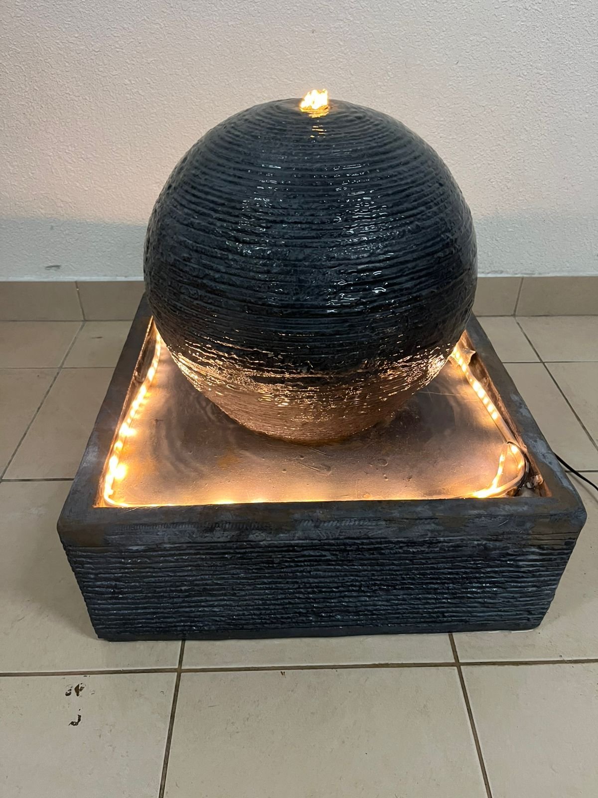 Outdoor ball-shaped water fountain with lighting - Image 6