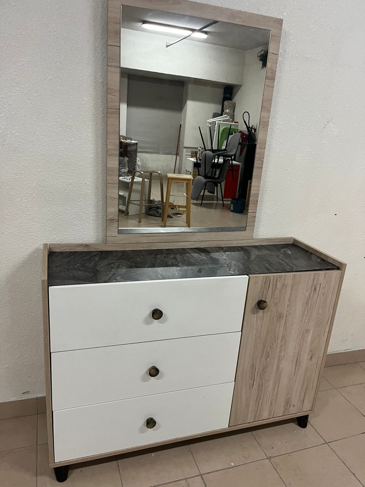 Home Box dressing table - Image 4