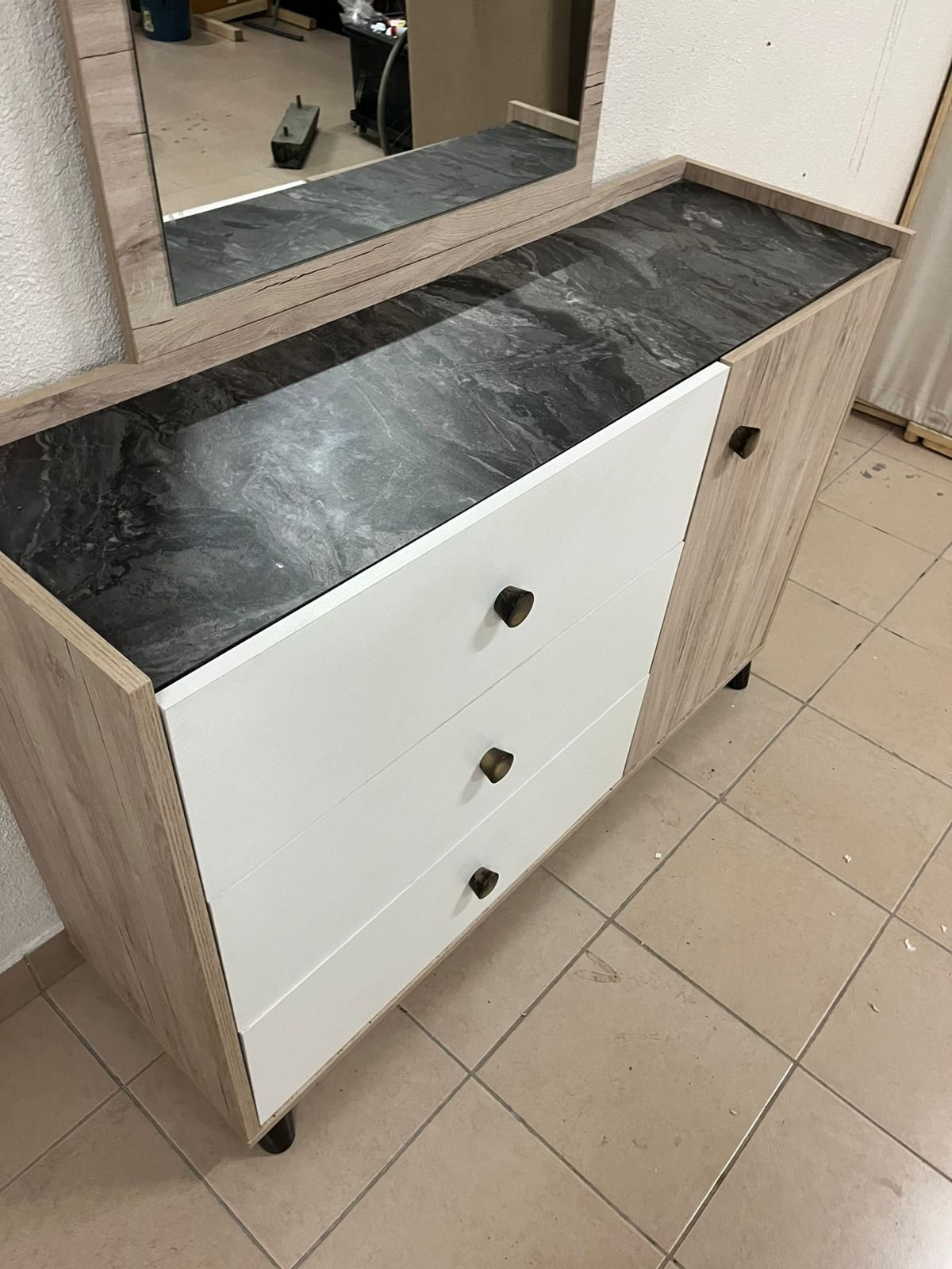 Home Box dressing table - Image 10