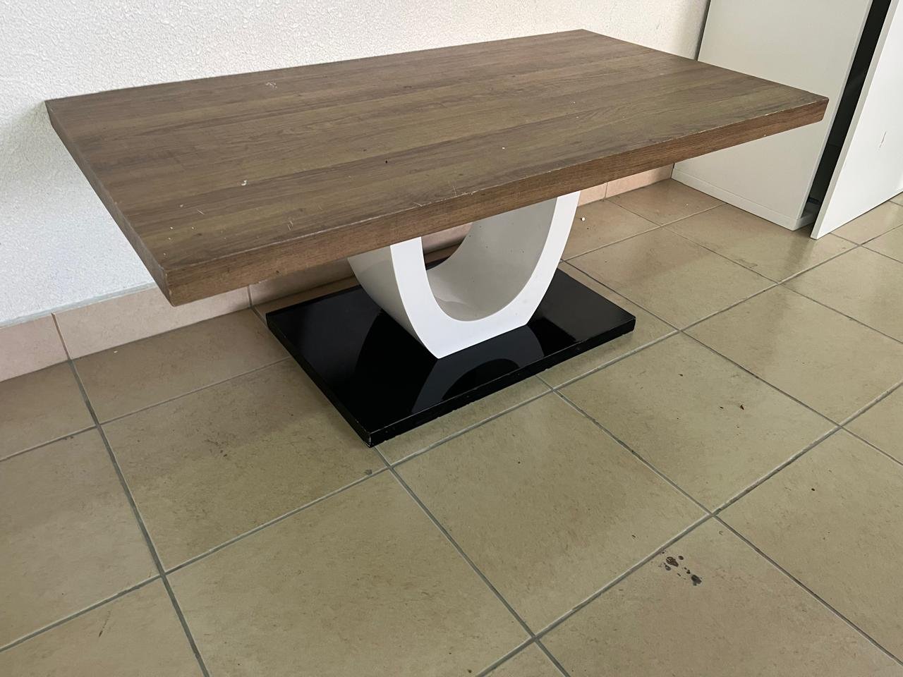 Home Centre coffee table - Image 4