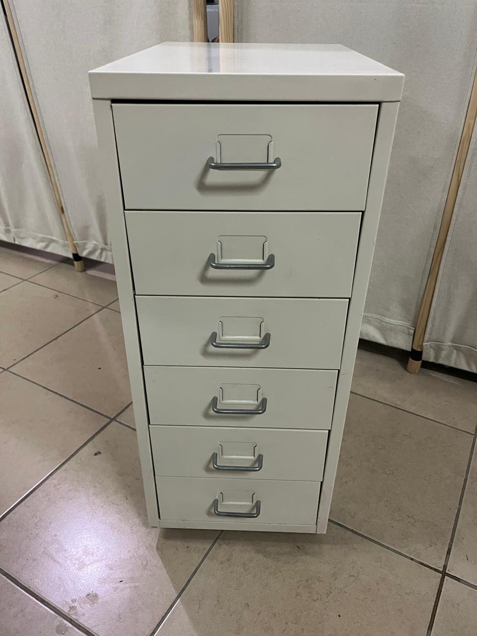 The "Helmer" drawer unit from IKEA is white and equipped with wheels. - Image 7